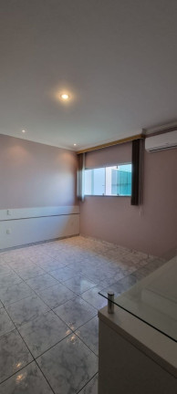 Imagem Casa com 4 Quartos à Venda, 400 m² em Ponta Negra - Manaus Imagem Casa com 4 Quartos à Venda, 400 m² em Ponta Negra - Manaus