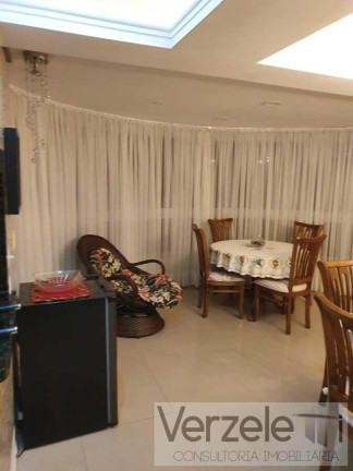 Imagem Apartamento com 3 Quartos para Temporada, 146 m² em Centro - Balneário Camboriú