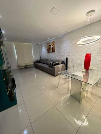 Imagem Casa com 3 Quartos à Venda, 205 m² em Taquara - Rio De Janeiro Imagem Casa com 3 Quartos à Venda, 205 m² em Taquara - Rio De Janeiro