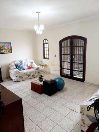Imagem Casa com 5 Quartos à Venda, 250 m² em Jardim Senice - São Paulo Imagem Casa com 5 Quartos à Venda, 250 m² em Jardim Senice - São Paulo