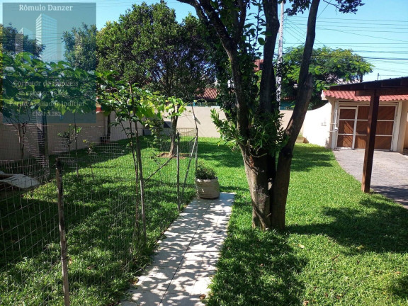 Imagem Casa com 3 Quartos à Venda, 106 m² em São João Do Rio Vermelho - Florianópolis Imagem Casa com 3 Quartos à Venda, 106 m² em São João Do Rio Vermelho - Florianópolis