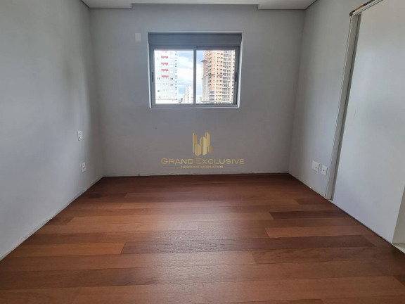 Imagem Cobertura com 4 Quartos à Venda, 204 m² em Centro - Balneário Camboriú Imagem Cobertura com 4 Quartos à Venda, 204 m² em Centro - Balneário Camboriú