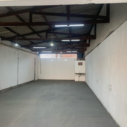 Imagem Galpão à Venda ou Locação, 180 m² em Jardim São Guilherme - Sorocaba Imagem Galpão à Venda ou Locação, 180 m² em Jardim São Guilherme - Sorocaba
