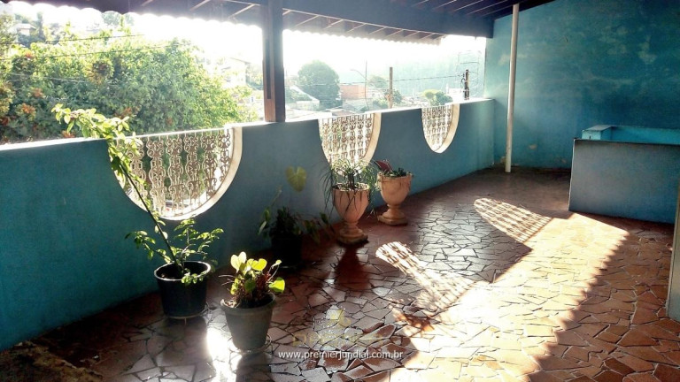 Imagem Casa com 3 Quartos à Venda, 288 m² em Vila Aparecida - Jundiaí