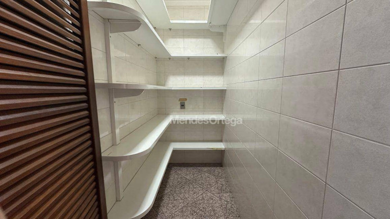 Imagem Casa com 3 Quartos para Alugar, 318 m² em Santa Rosalia - Sorocaba