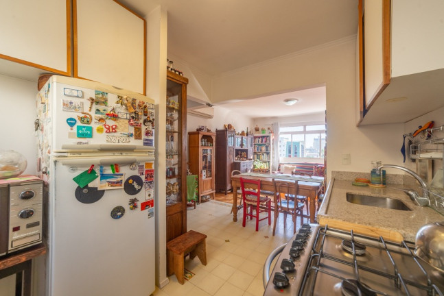 Imagem Apartamento com 2 Quartos à Venda, 91 m² em Menino Deus - Porto Alegre Imagem Apartamento com 2 Quartos à Venda, 91 m² em Menino Deus - Porto Alegre