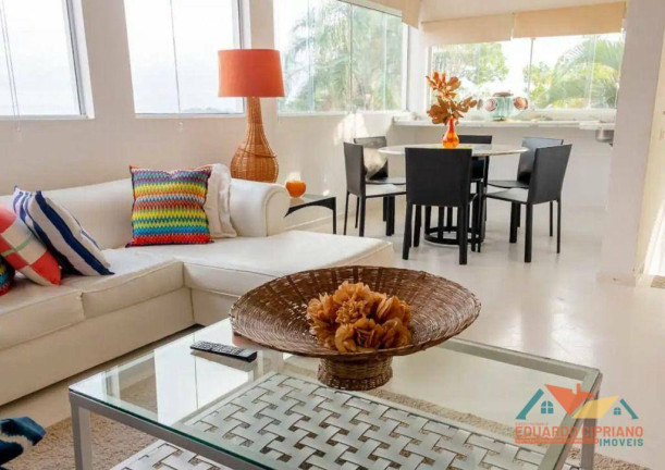 Imagem Casa com 6 Quartos à Venda,  em Massaguaçu - Caraguatatuba