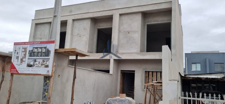 Imagem Sobrado com 2 Quartos à Venda, 75 m² em Adhemar Garcia - Joinville