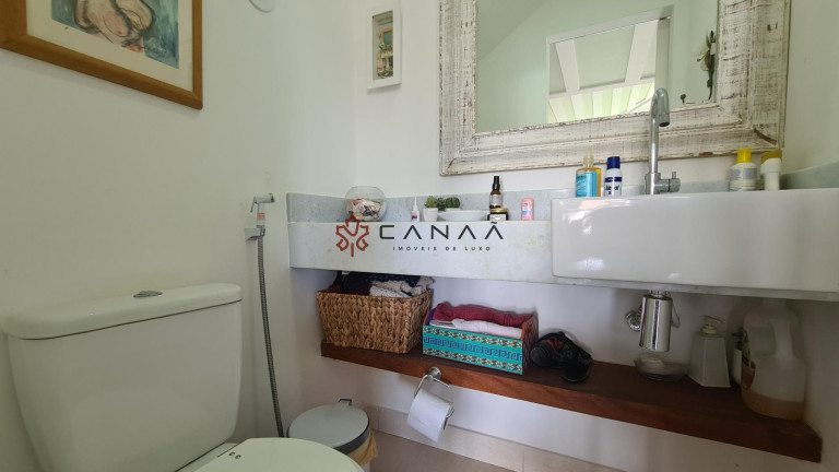 Imagem Casa com 5 Quartos à Venda, 500 m² em Ferradura - Armação Dos Búzios Imagem Casa com 5 Quartos à Venda, 500 m² em Ferradura - Armação Dos Búzios