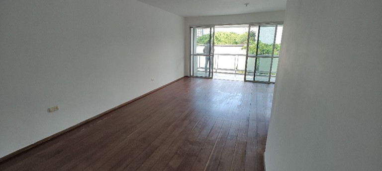 Apartamento com 3 Quartos para Alugar, 123 m² em Boa Viagem - Recife