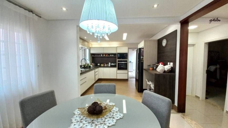 Imagem Sobrado com 3 Quartos à Venda, 190 m² em Urbanova - São José Dos Campos Imagem Sobrado com 3 Quartos à Venda, 190 m² em Urbanova - São José Dos Campos