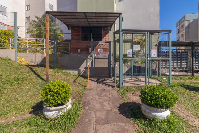 Imagem Imóvel com 2 Quartos à Venda, em Agronomia - Porto Alegre Imagem Imóvel com 2 Quartos à Venda, em Agronomia - Porto Alegre