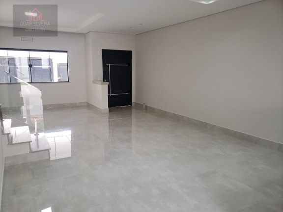 Imagem Casa com 3 Quartos à Venda, 210 m² em Jardim Jacyra - Americana Imagem Casa com 3 Quartos à Venda, 210 m² em Jardim Jacyra - Americana