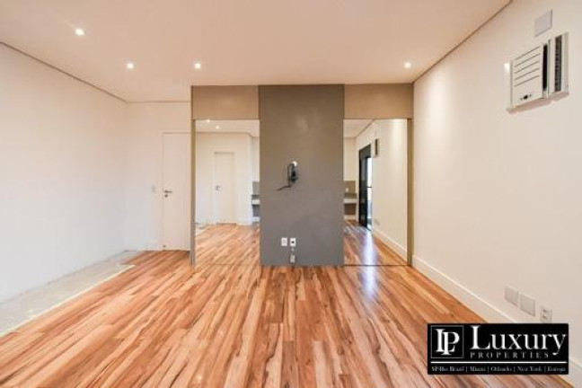 Imagem Cobertura com 4 Quartos à Venda, 365 m² em São Paulo