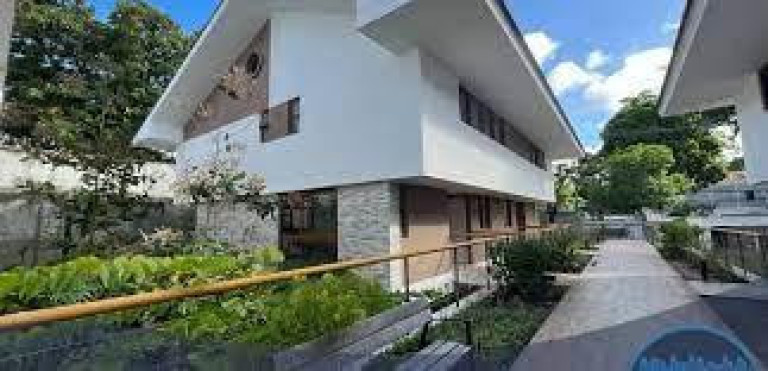 Imagem Casa com 4 Quartos à Venda, 250 m² em Poço Da Panela - Recife Imagem Casa com 4 Quartos à Venda, 250 m² em Poço Da Panela - Recife