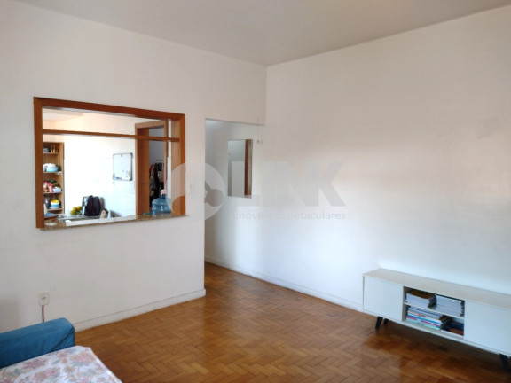 Imagem Apartamento com 3 Quartos à Venda, 75 m² em Higienópolis - Porto Alegre Imagem Apartamento com 3 Quartos à Venda, 75 m² em Higienópolis - Porto Alegre