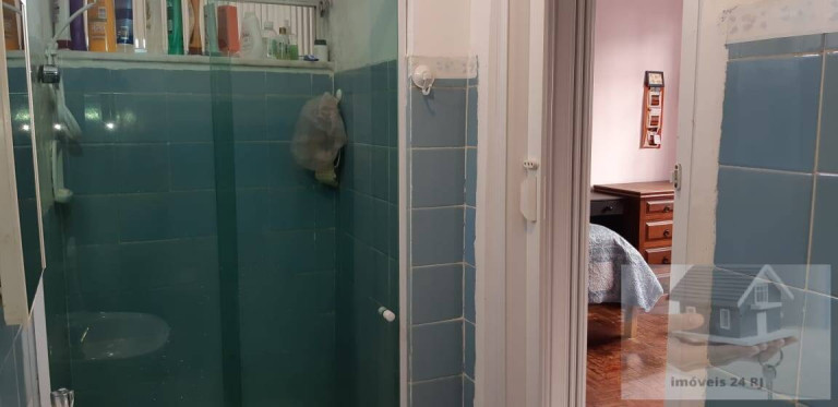 Imagem Apartamento com 2 Quartos à Venda, 50 m² em Laranjeiras - Rio De Janeiro Imagem Apartamento com 2 Quartos à Venda, 50 m² em Laranjeiras - Rio De Janeiro