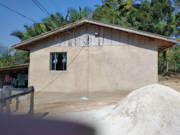 Imagem Imóvel com 2 Quartos à Venda, 51.700 m² em Centro - Cerro Azul Imagem Imóvel com 2 Quartos à Venda, 51.700 m² em Centro - Cerro Azul
