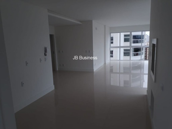 Imagem Imóvel com 3 Quartos à Venda, 123 m² em Centro - Balneário Camboriú Imagem Imóvel com 3 Quartos à Venda, 123 m² em Centro - Balneário Camboriú