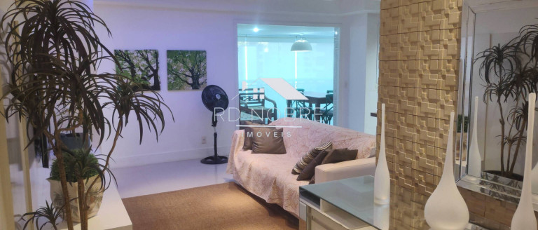 Imagem Apartamento com 3 Quartos à Venda,  em Pitangueiras - Guarujá