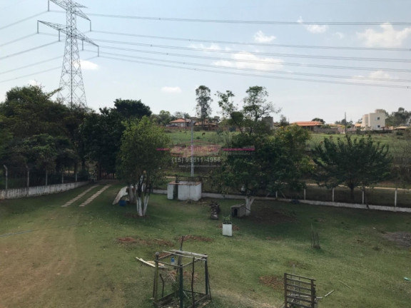 Chácara com 3 Quartos à Venda, 200 m² em Recanto Maravilha Ii - Boituva