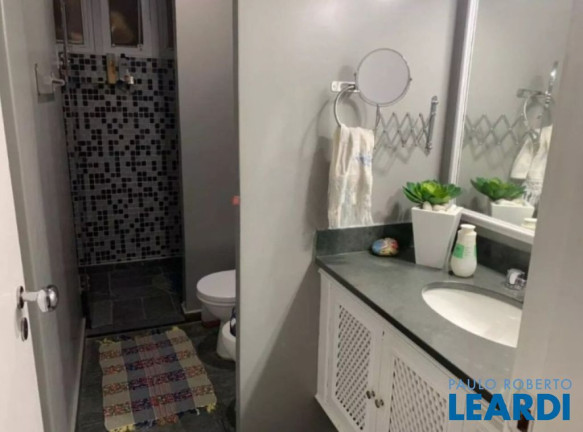 Imagem Apartamento com 4 Quartos à Venda, 175 m² em Vila Bastos - Santo André Imagem Apartamento com 4 Quartos à Venda, 175 m² em Vila Bastos - Santo André