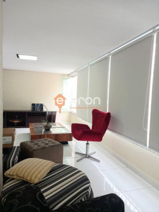 Imagem Apartamento com 4 Quartos à Venda, 203 m²