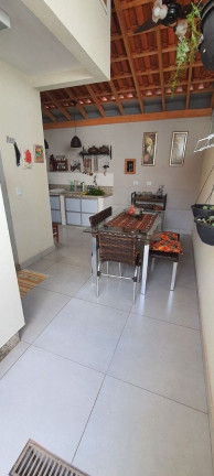 Imagem Casa com 3 Quartos à Venda, 95 m² em Jardim Sabará - Londrina Imagem Casa com 3 Quartos à Venda, 95 m² em Jardim Sabará - Londrina