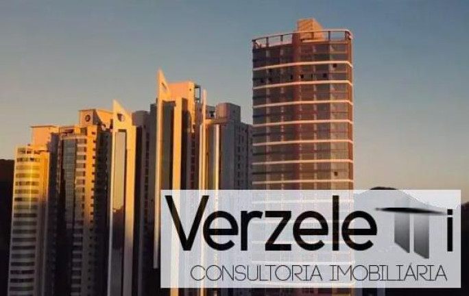 Imagem Apartamento com 4 Quartos à Venda, 230 m² em Centro - Balneário Camboriú