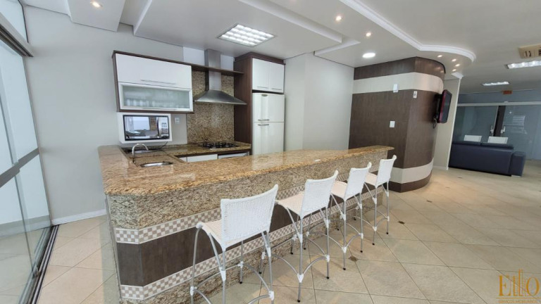 Imagem Apartamento com 2 Quartos à Venda, 98 m² em Centro - Balneário Camboriú