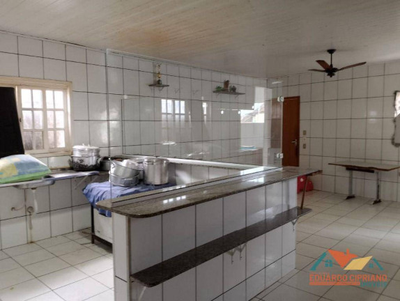 Imagem Ponto Comercial à Venda, 200 m² em Pegorelli - Caraguatatuba