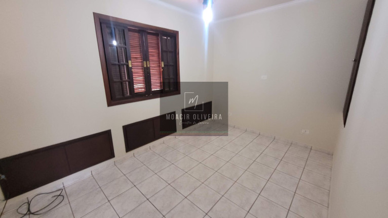 Imagem Casa de Condomínio com 3 Quartos à Venda, 130 m² em Vila Soares - Ourinhos