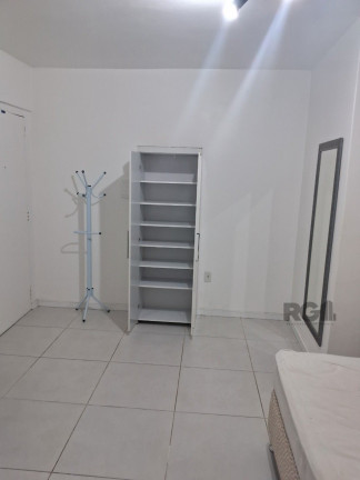 Imagem Apartamento com 1 Quarto à Venda, 33 m² em Centro Histórico - Porto Alegre Imagem Apartamento com 1 Quarto à Venda, 33 m² em Centro Histórico - Porto Alegre