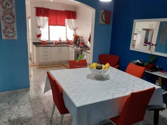 Imagem Casa com 3 Quartos à Venda, 160 m²
