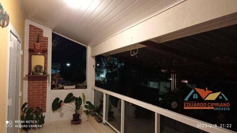 Imagem Casa com 5 Quartos à Venda, 290 m² em Massaguaçu - Caraguatatuba