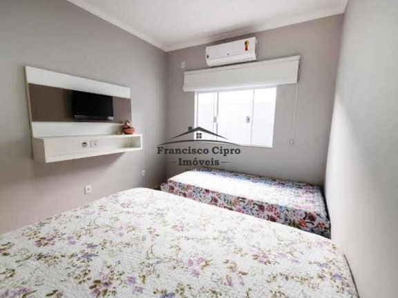Imagem Casa com 3 Quartos à Venda, 183 m² em Village Santana - Guaratinguetá Imagem Casa com 3 Quartos à Venda, 183 m² em Village Santana - Guaratinguetá