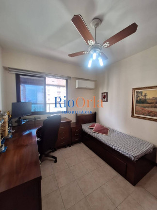 Imagem Apartamento com 4 Quartos à Venda, 147 m² em Barra Da Tijuca - Rio De Janeiro