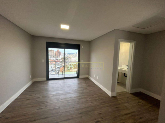 Imagem Casa com 3 Quartos à Venda, 177 m² em Estreito - Florianópolis Imagem Casa com 3 Quartos à Venda, 177 m² em Estreito - Florianópolis