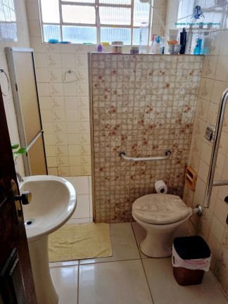 Imagem Casa com 2 Quartos à Venda, 229 m² em Setor Leste Universitário - Goiânia Imagem Casa com 2 Quartos à Venda, 229 m² em Setor Leste Universitário - Goiânia