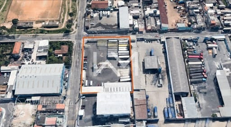 Terreno à Venda, 714 m² em Jardim Presidente Dutra - Guarulhos