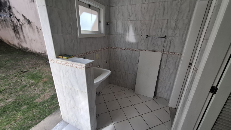 Imagem Casa com 3 Quartos à Venda, 149 m² em Piratininga - Niterói Imagem Casa com 3 Quartos à Venda, 149 m² em Piratininga - Niterói