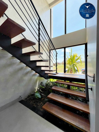 Imagem Casa de Condomínio com 3 Quartos à Venda, 219 m² em Jardins Capri - Senador Canedo Imagem Casa de Condomínio com 3 Quartos à Venda, 219 m² em Jardins Capri - Senador Canedo