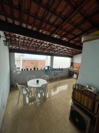 Imagem Casa com 2 Quartos à Venda, 90 m² em São Lourenço - Niterói