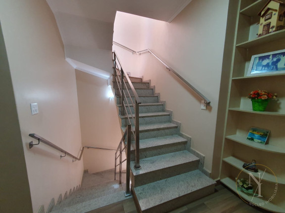 Imagem Casa com 6 Quartos à Venda, 245 m² em Vila Gomes Cardim - São Paulo