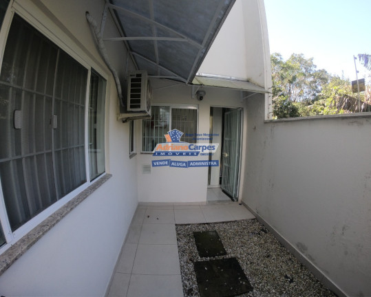 Imagem Imóvel com 2 Quartos à Venda, 74 m² em Meia Praia - Navegantes Imagem Imóvel com 2 Quartos à Venda, 74 m² em Meia Praia - Navegantes