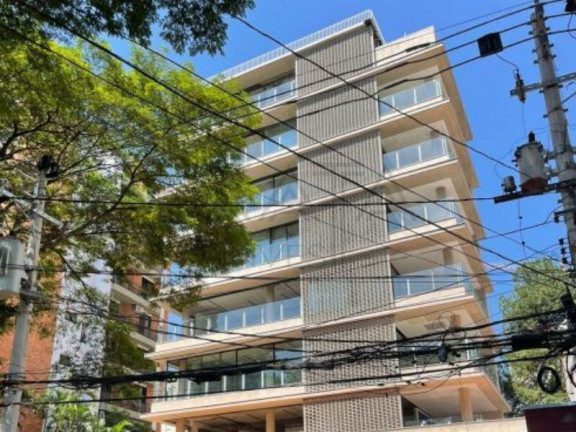 Imóvel com 4 Quartos à Venda, 398 m² em Vila Nova Conceição - São Paulo