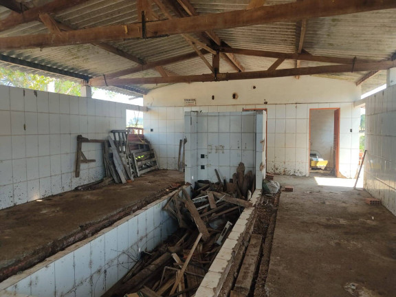 Imagem Chácara com 4 Quartos à Venda, 242 m² em Cercadinho - Alambari Imagem Chácara com 4 Quartos à Venda, 242 m² em Cercadinho - Alambari