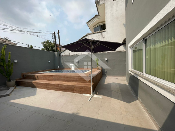 Imagem Casa com 3 Quartos à Venda, 167 m² em Vargem Pequena - Rio De Janeiro Imagem Casa com 3 Quartos à Venda, 167 m² em Vargem Pequena - Rio De Janeiro