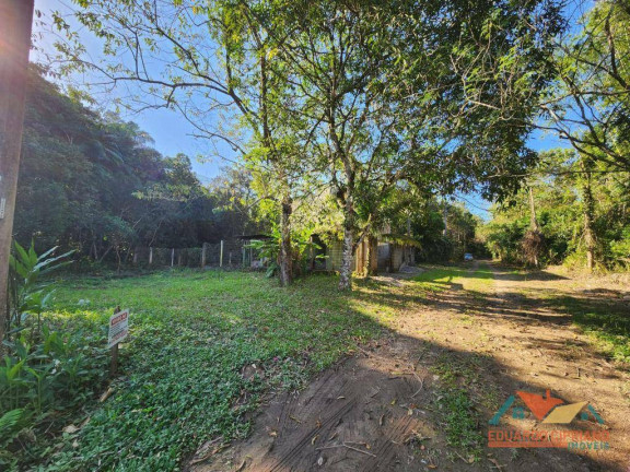 Terreno à Venda, 270 m² em Massaguaçu - Caraguatatuba