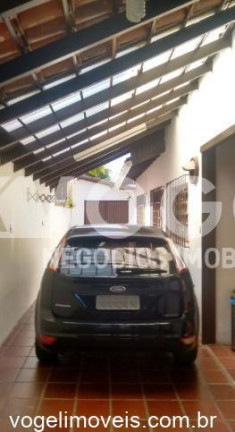 Imagem Casa com 3 Quartos à Venda, 360 m² em Jardim América - Sao Leopoldo Imagem Casa com 3 Quartos à Venda, 360 m² em Jardim América - Sao Leopoldo